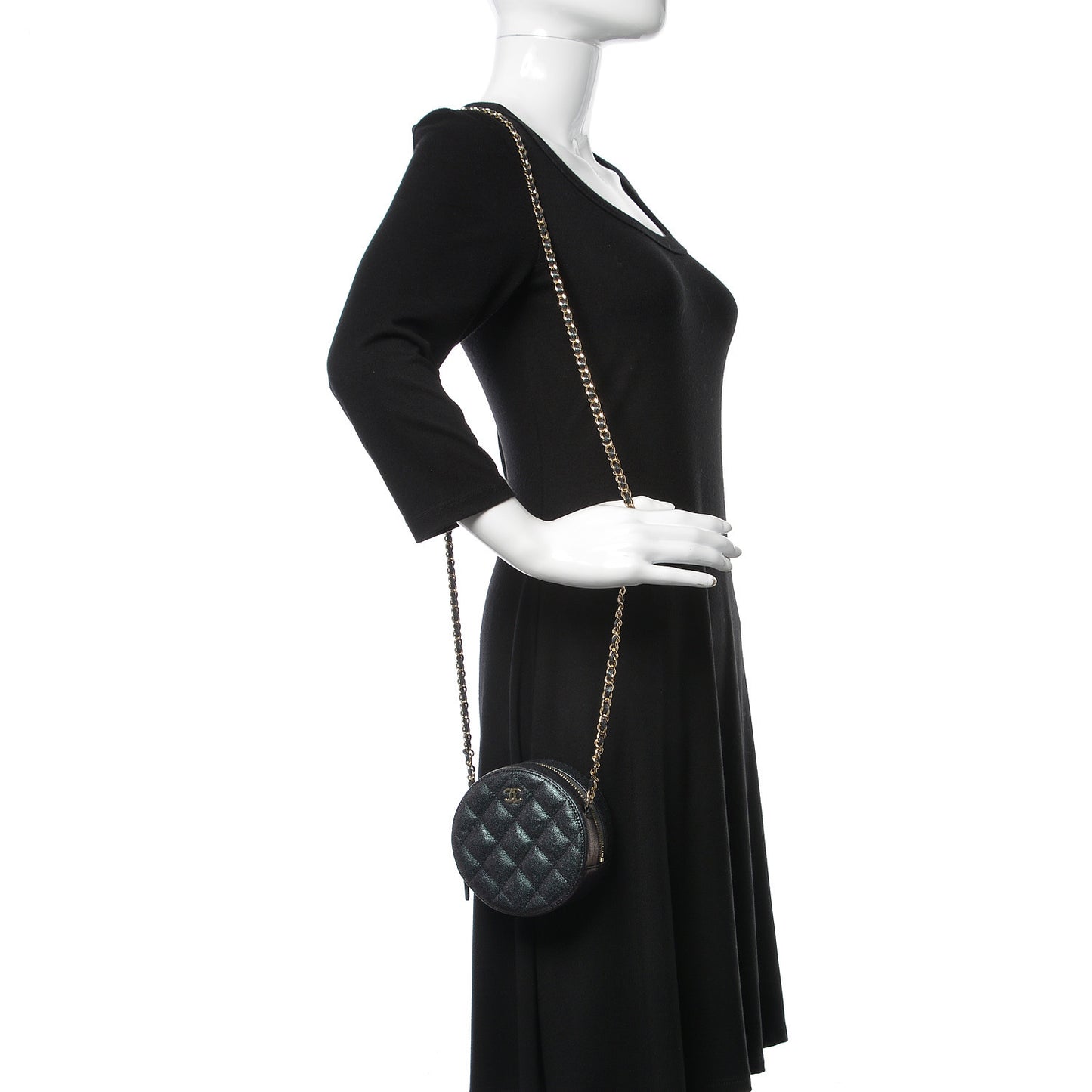 Iridescent Caviar Quilted Round Clutch With Chain Black