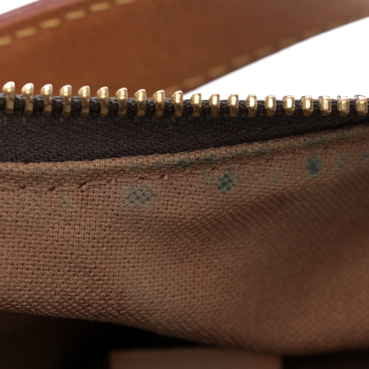 Louis Vuitton Monogram Thames PM 11 of 16