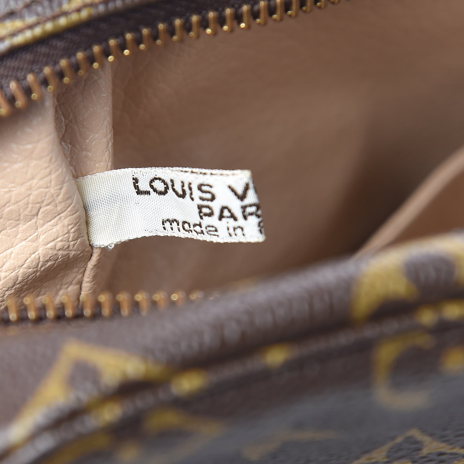 Louis Vuitton Monogram Trousse Toilette 28 7 of 8