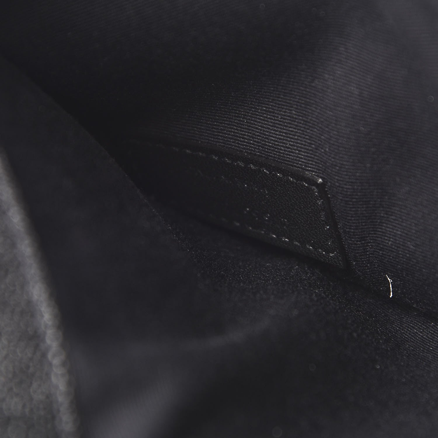 Saint Laurent Grain De Poudre Uptown Pouch Black 7 of 8