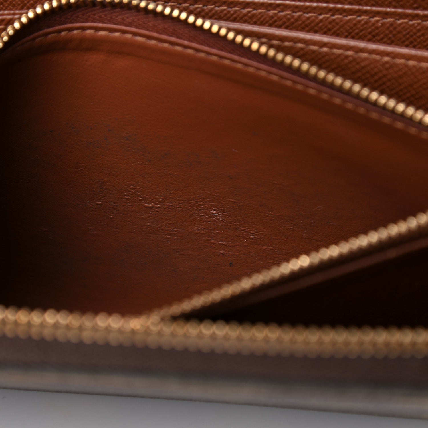 Louis Vuitton Monogram Zippy Wallet 11 of 12