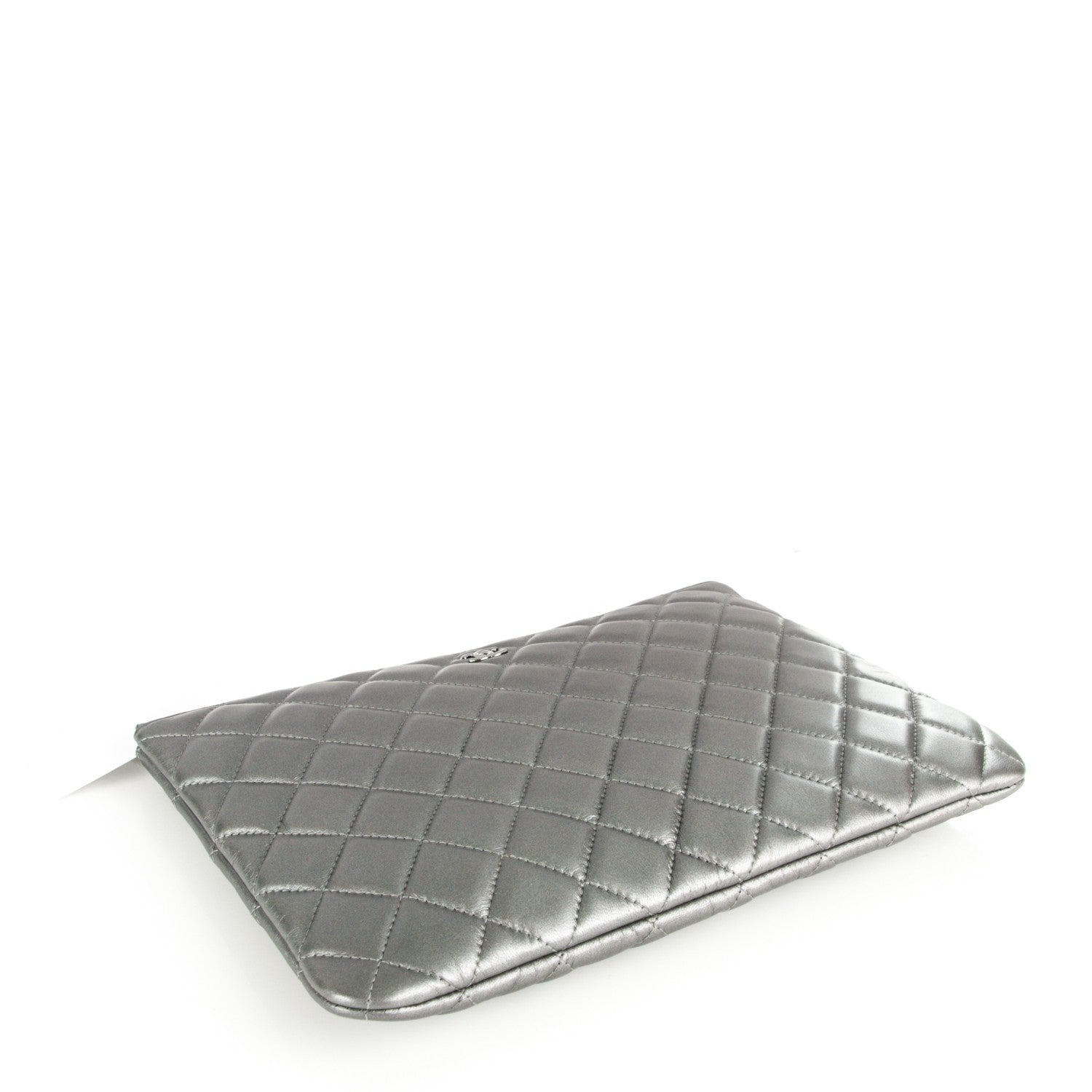 Chanel Metallic Lambskin Quilted Medium Cosmetic Case Silver 4 of 6