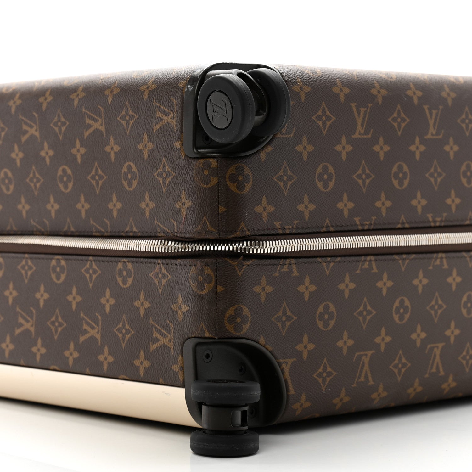 Louis Vuitton Monogram Horizon 70 7 of 17