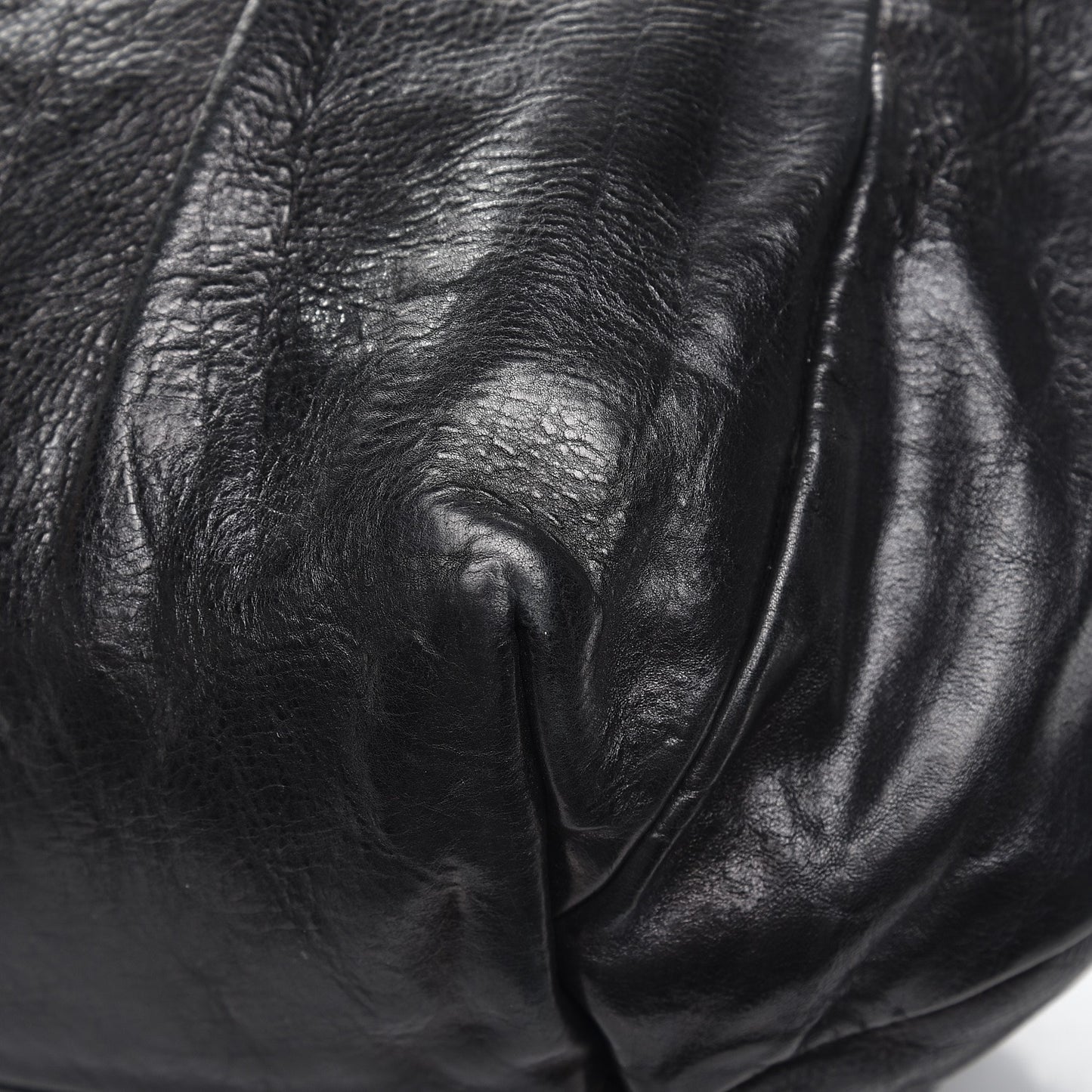 Soft Calf Pleated Shoulder Bag Nero Black