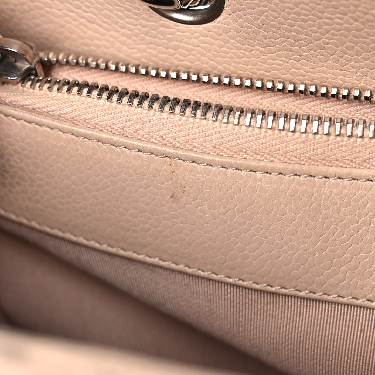 Caviar Quilted Grand Shopping Tote GST Beige Clair