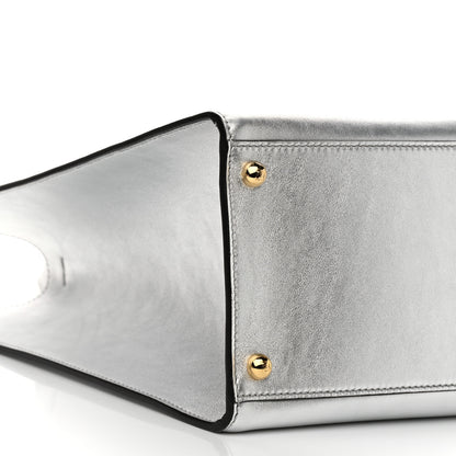 Fendi Vitello Catalan Mirror Plexiglass Logo Embossed Medium Fendi Sunshine Shopper Tote Argento 9 of 10