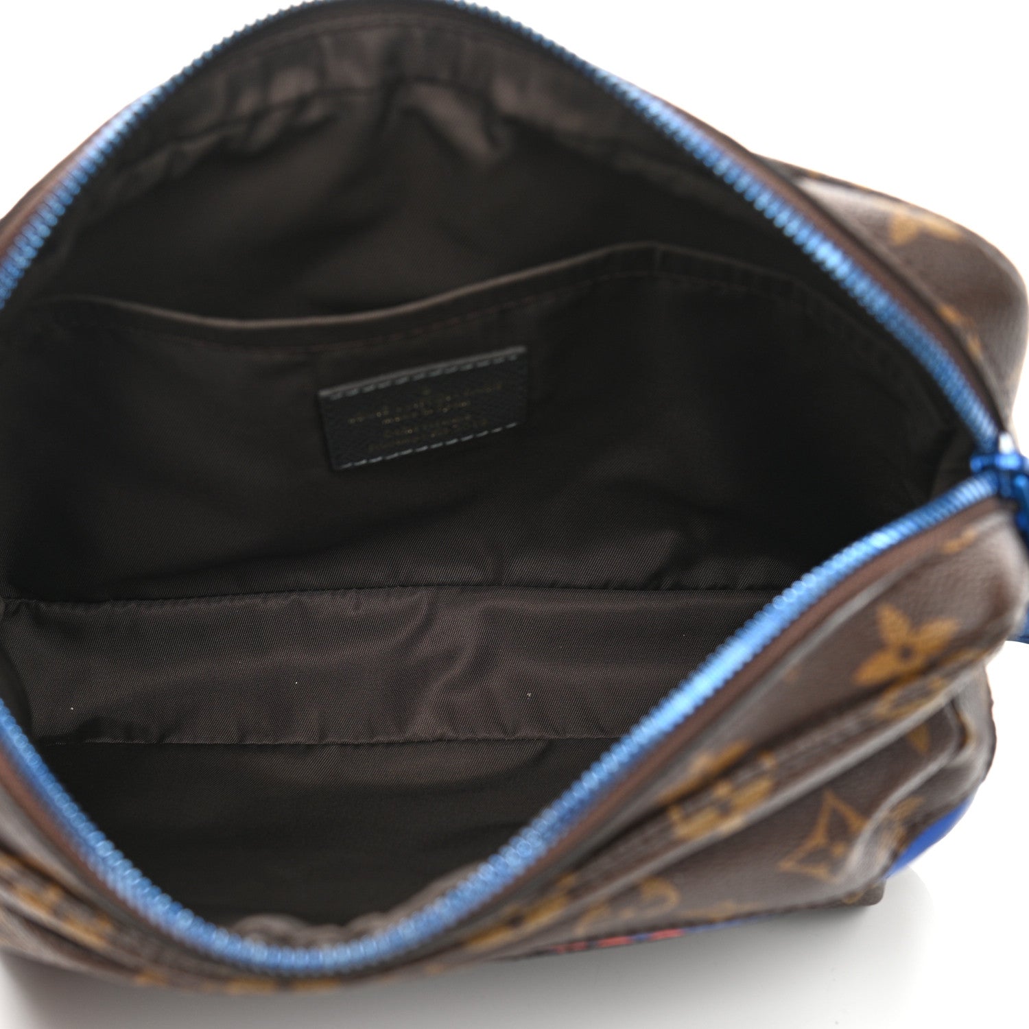 Louis Vuitton Monogram Outdoor Messenger PM 5 of 12