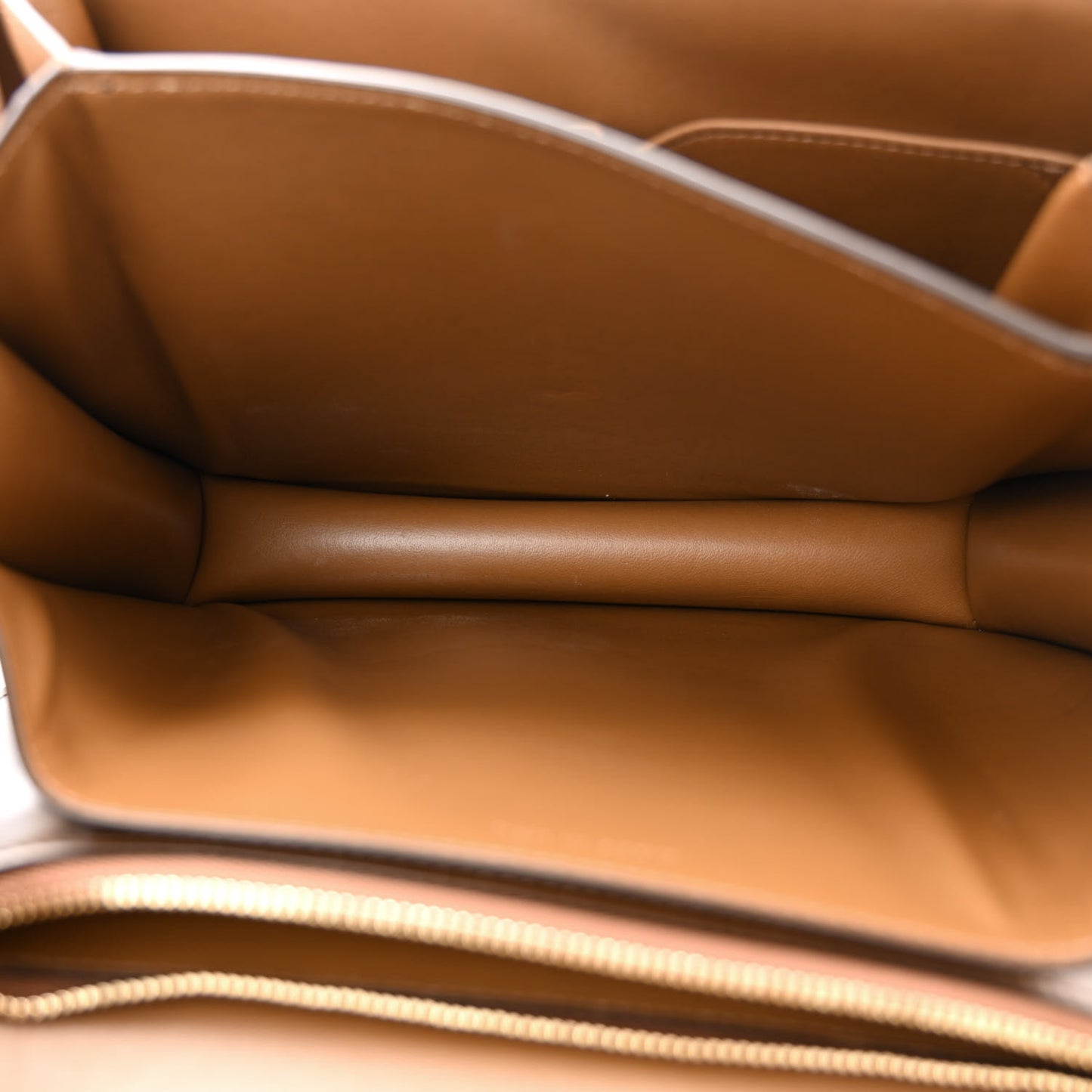 Box Calfskin Medium Classic Box Flap Bag Camel