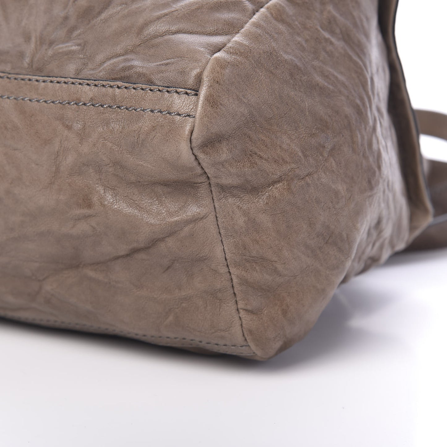 Tumbled Sheepskin Small Pandora Charcoal