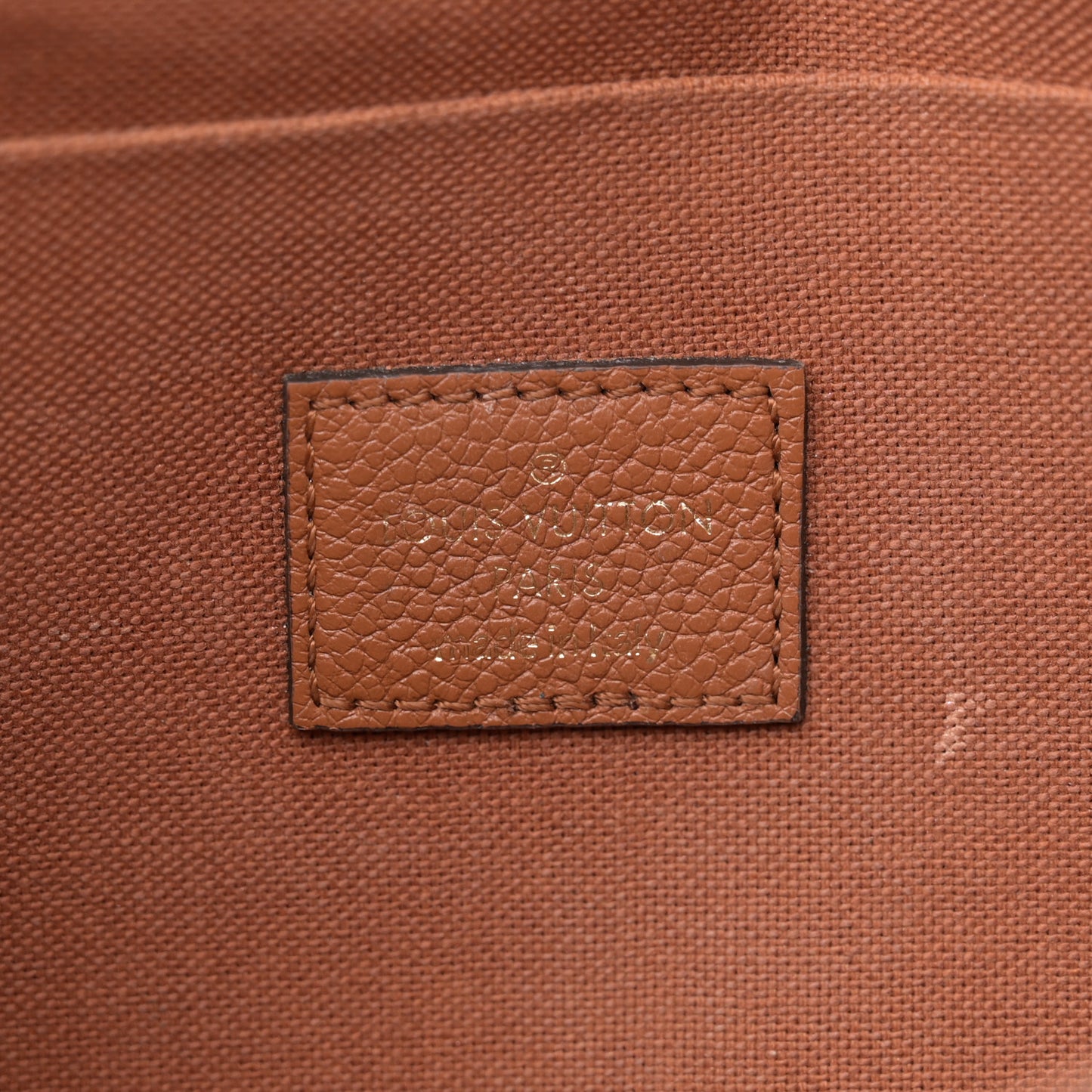 Empreinte Pochette Felicie Chain Wallet Cognac