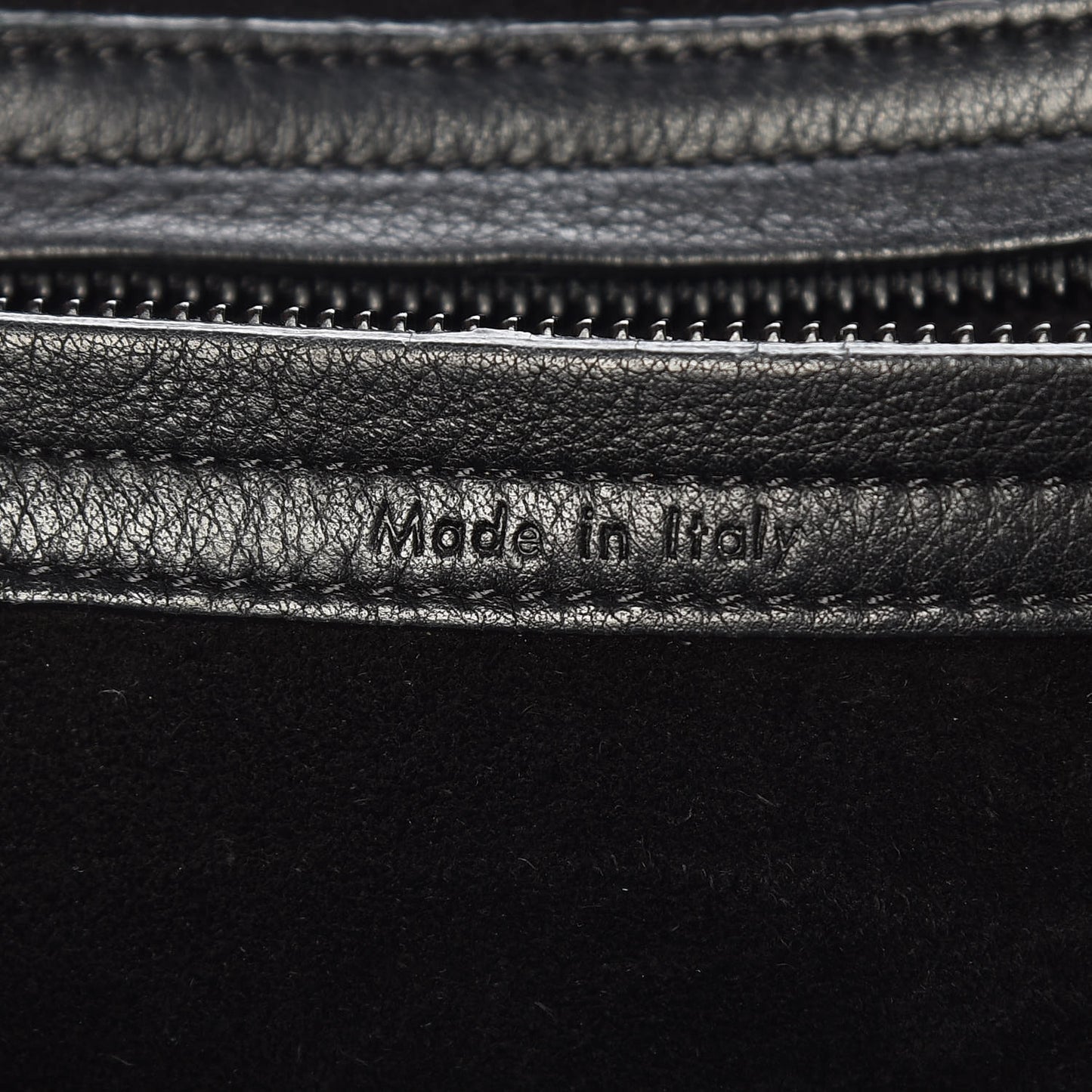 Supple Calfskin Medium Phantom Luggage Black