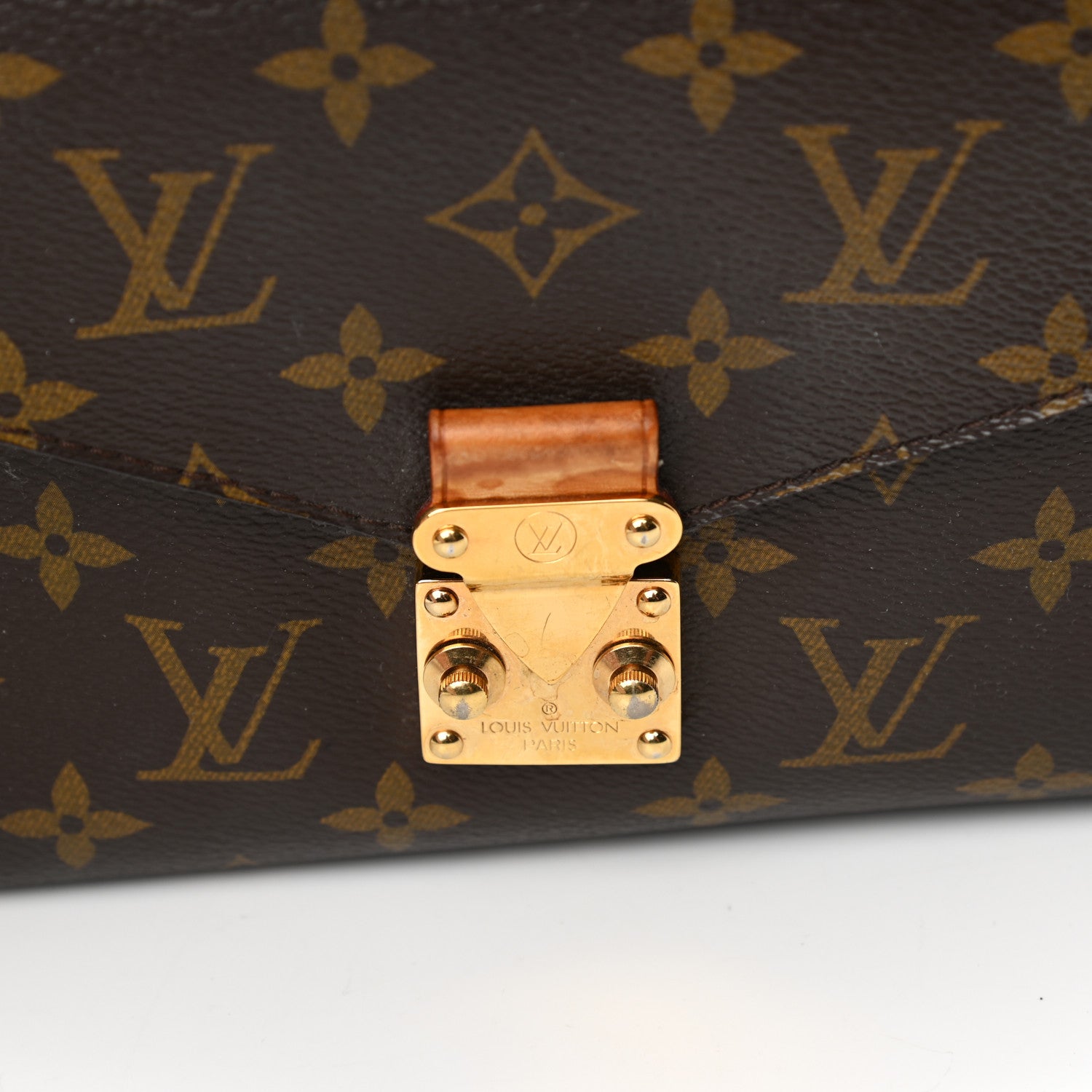 Louis Vuitton Monogram Metis 20 of 22
