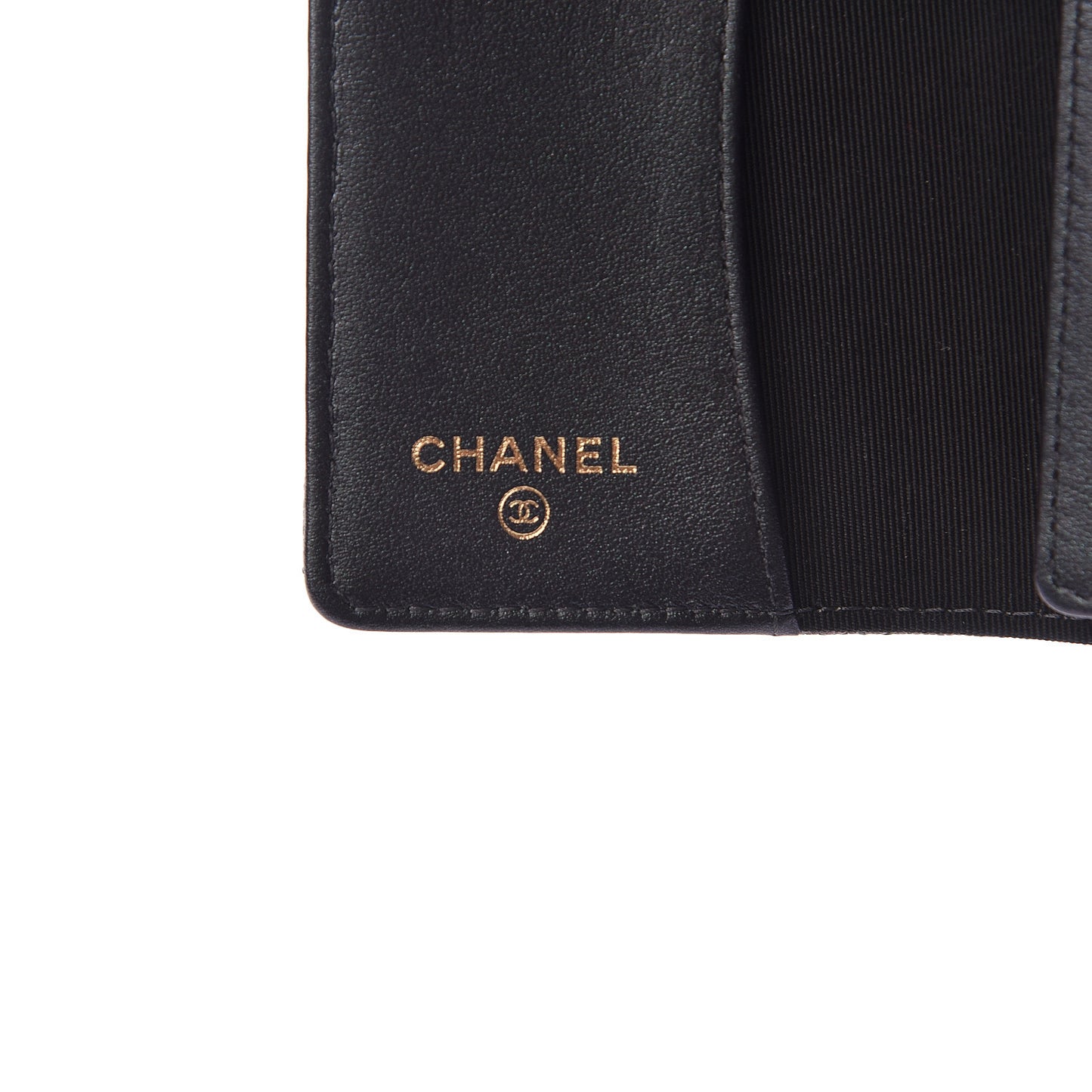 Iridescent Caviar Quilted Classic 4 Key Holder Wallet Black