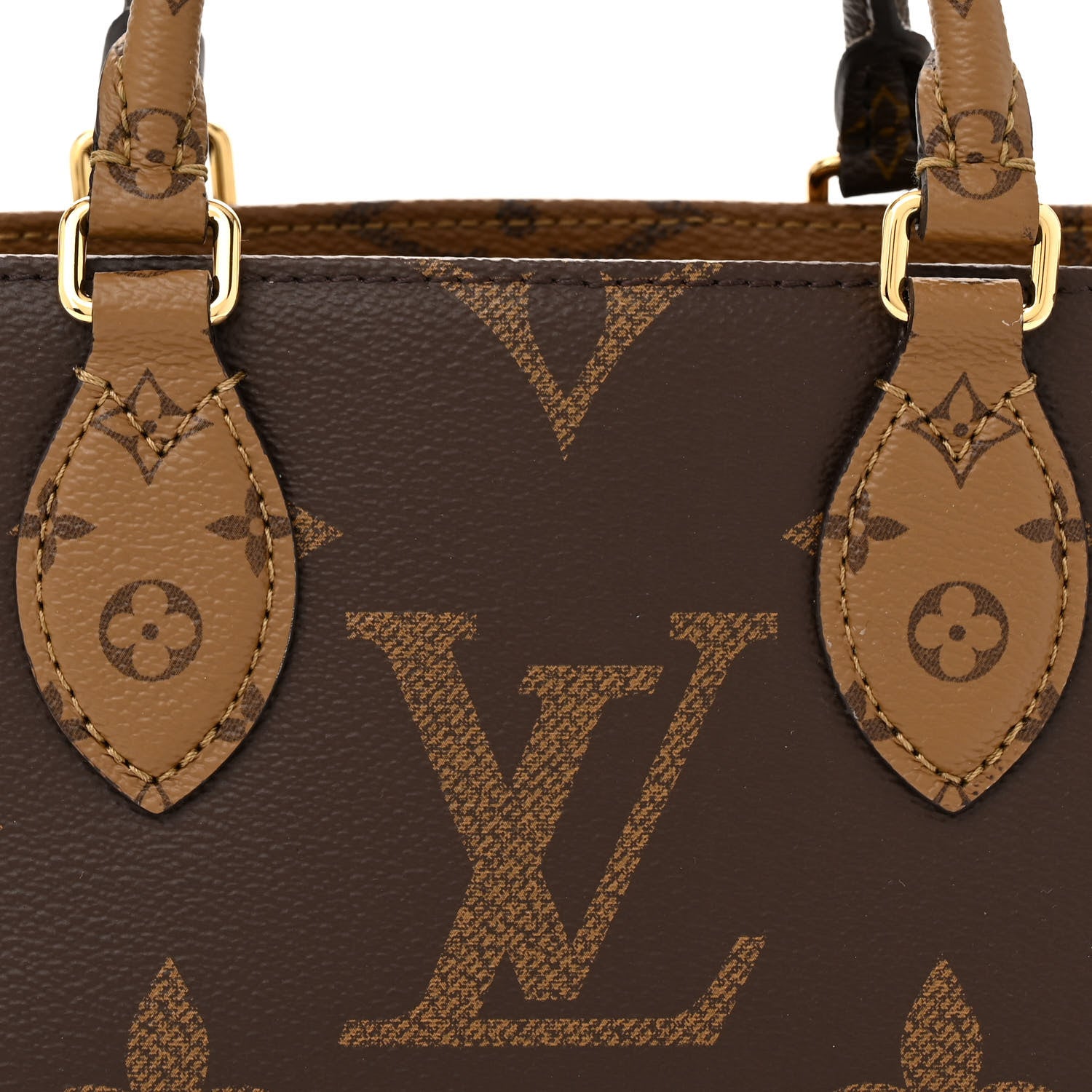 Louis Vuitton Reverse Monogram Giant OnTheGo East West 7 of 11