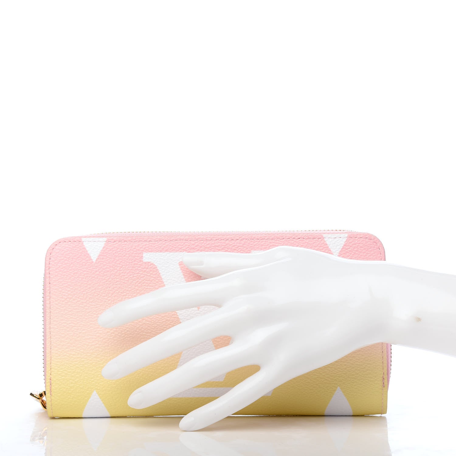 Louis Vuitton Monogram Giant By The Pool Zippy Wallet Light Pink 2 of 7