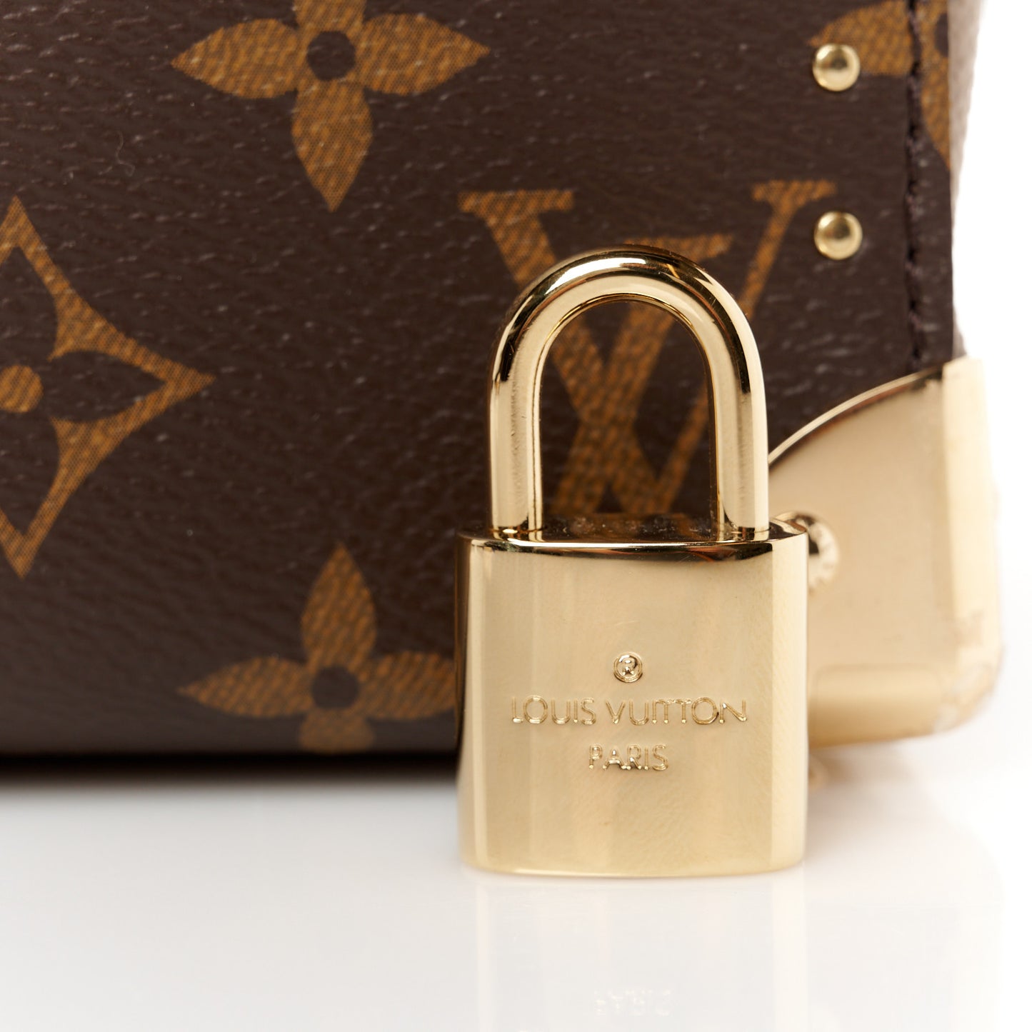Reverse Monogram Speedy Trunk 20