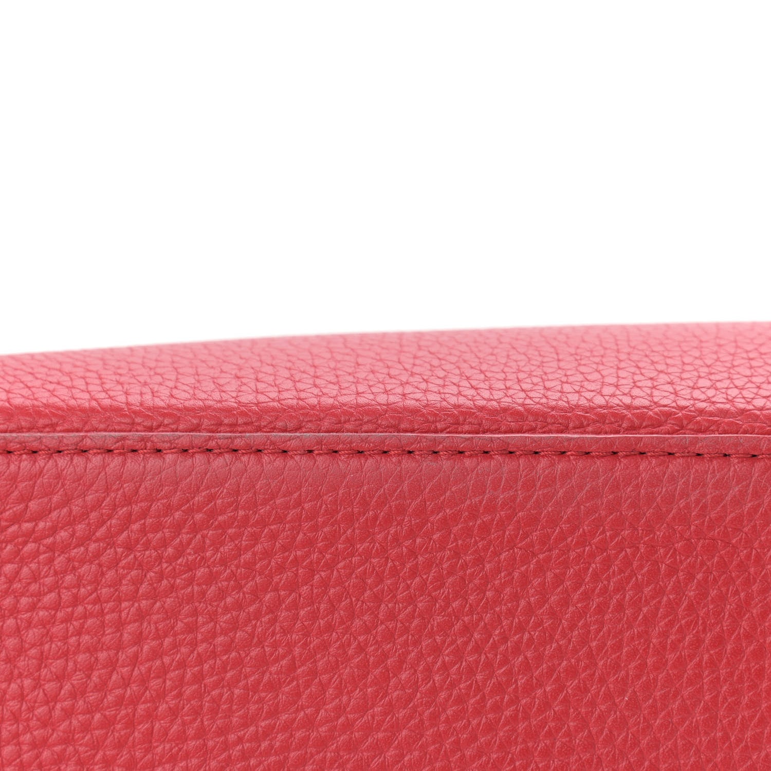Louis Vuitton Taurillon Capucines MM Rubis 13 of 13