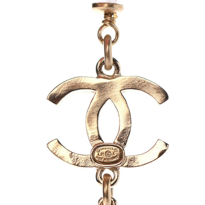 Chanel Crystal Pearl CC Airpods Pro Necklace Gold 5 of 5