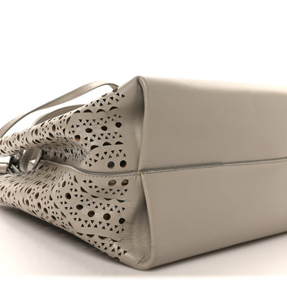 Alaia Lux Calfskin Vienne Wave Mina 25 Bag Perle 9 of 10