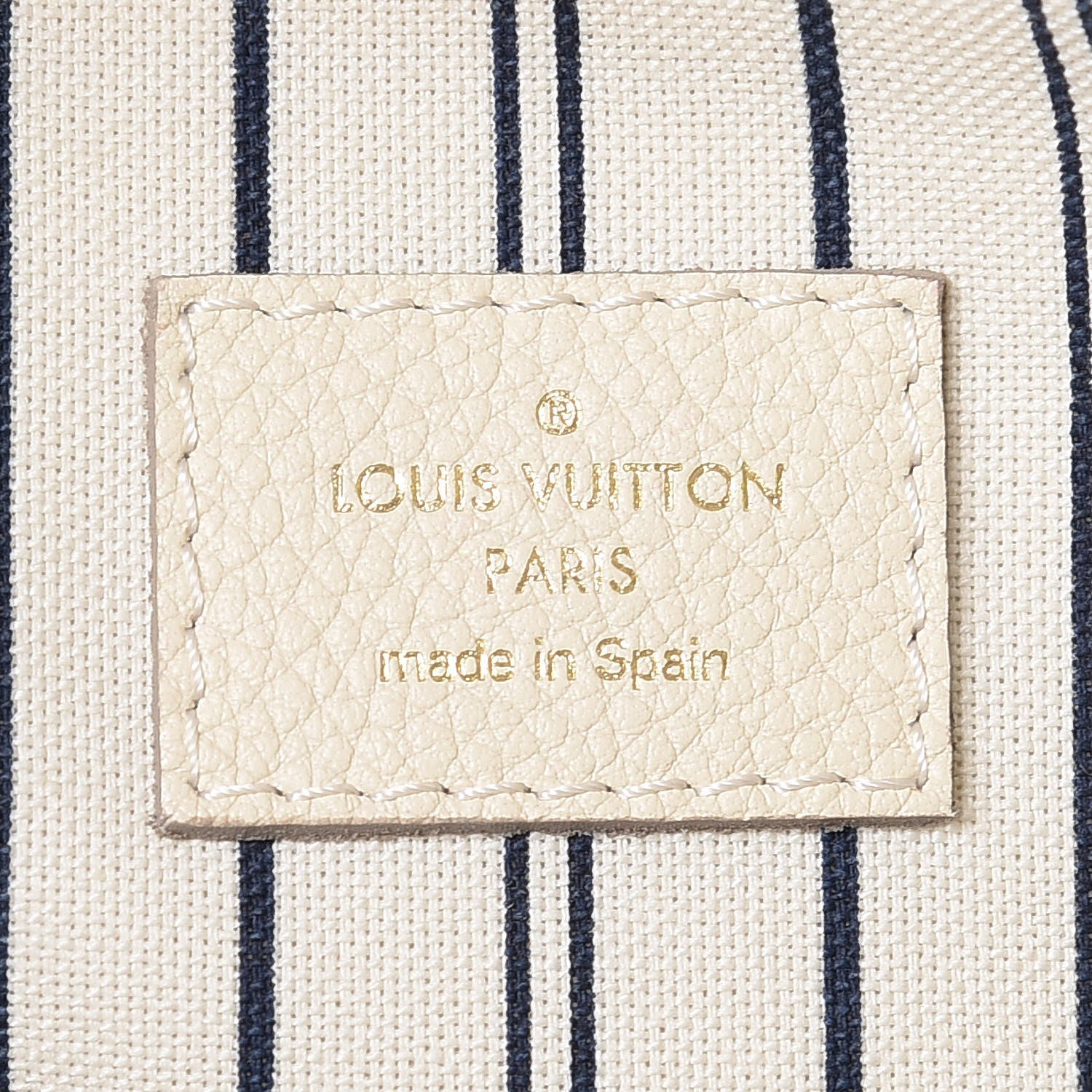 Louis Vuitton Empreinte Citadine PM Neige 8 of 17