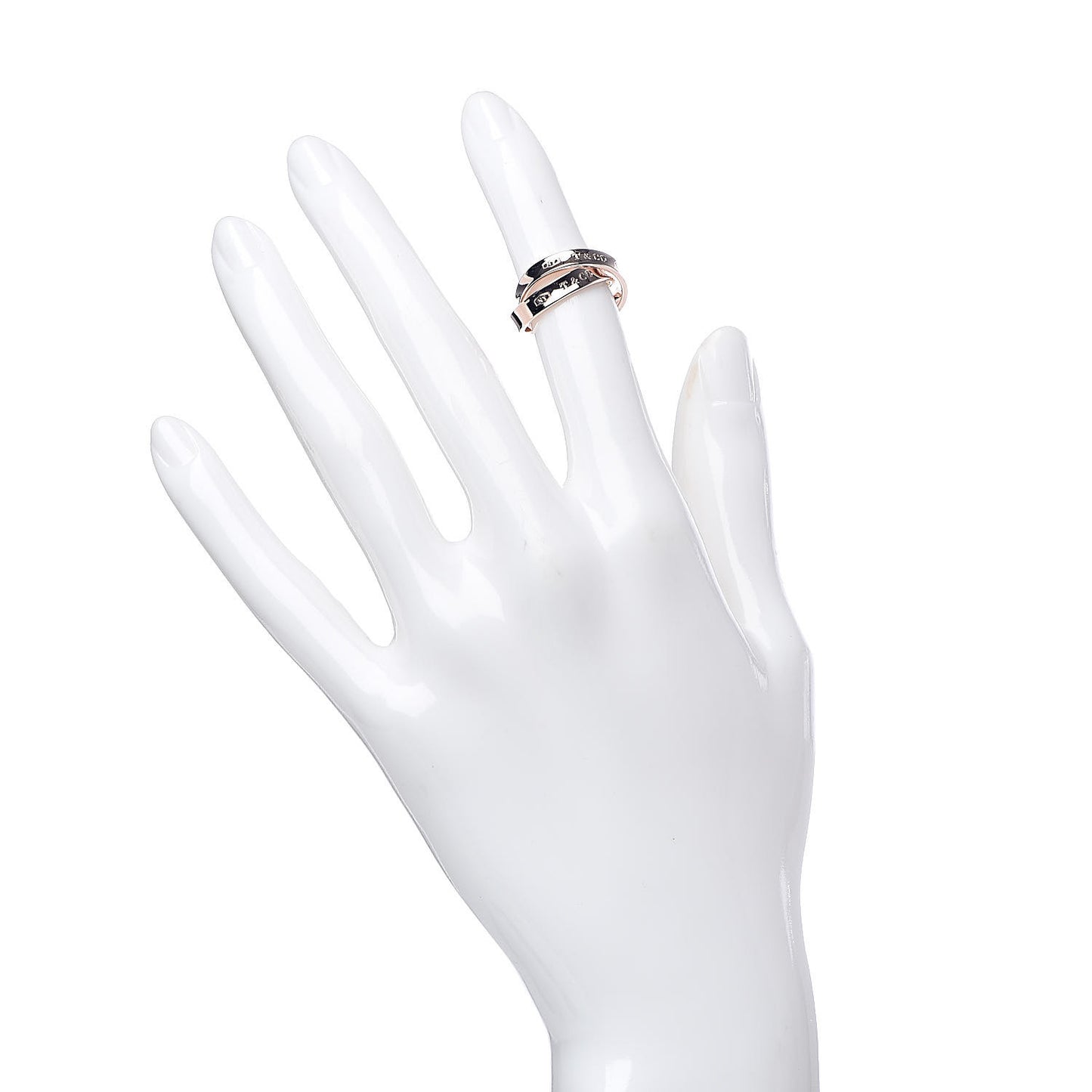 Rubedo 1837 Interlocking Circles Ring 45 3.5