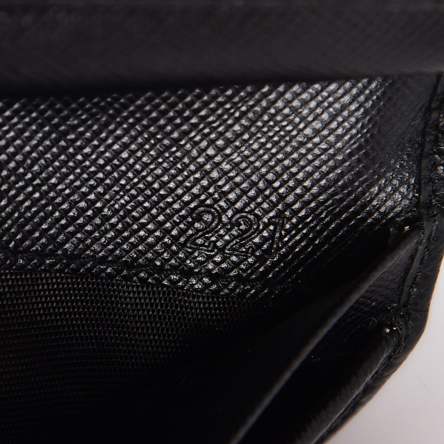 Saffiano Compact Wallet Nero Black