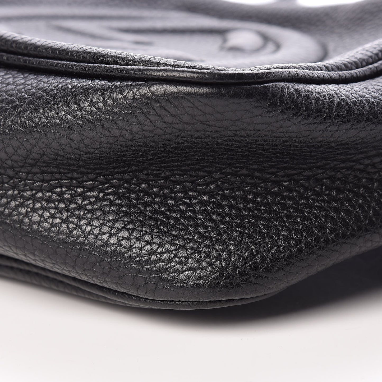 Pebbled Calfskin Small Soho Disco Bag Black