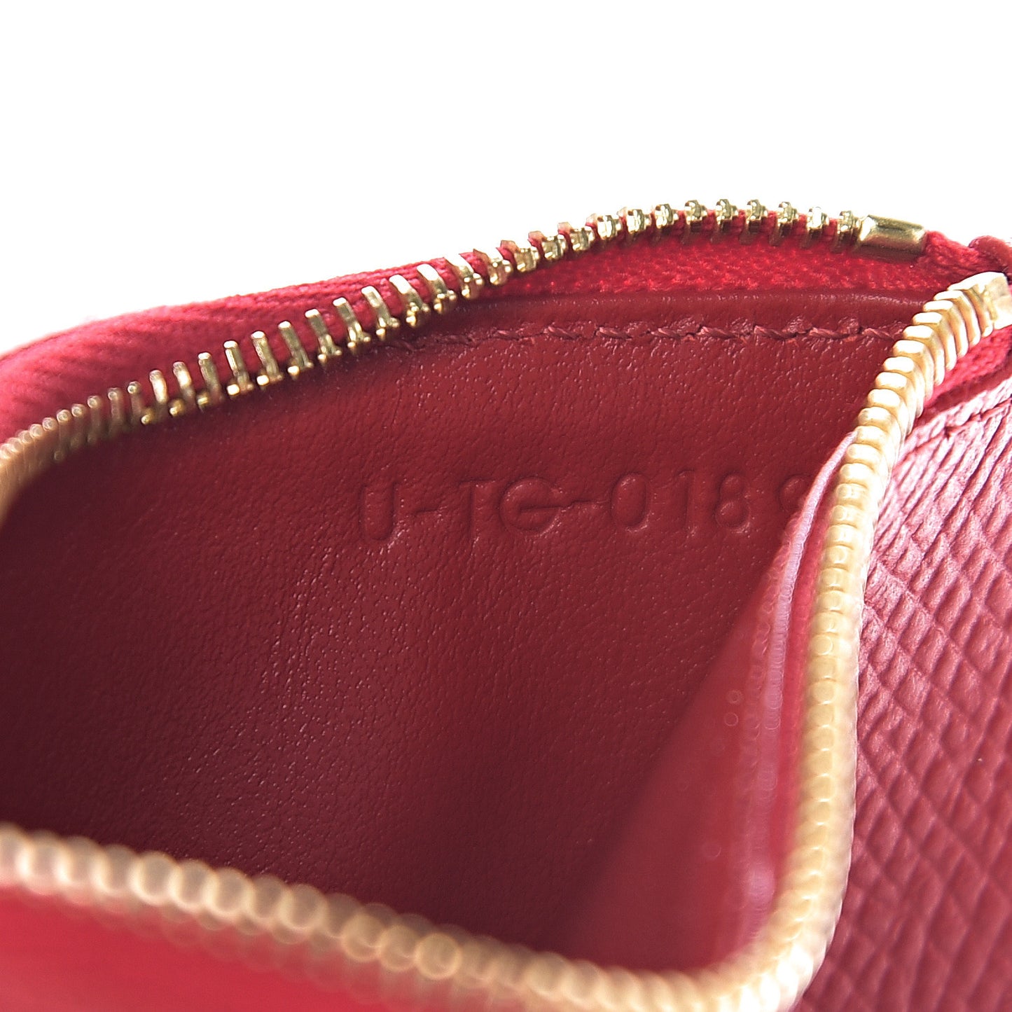 Grained Calfskin Zipped Card Holder