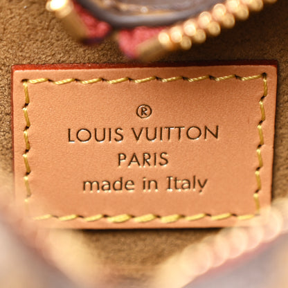 Louis Vuitton Monogram Game On Coeur 6 of 10