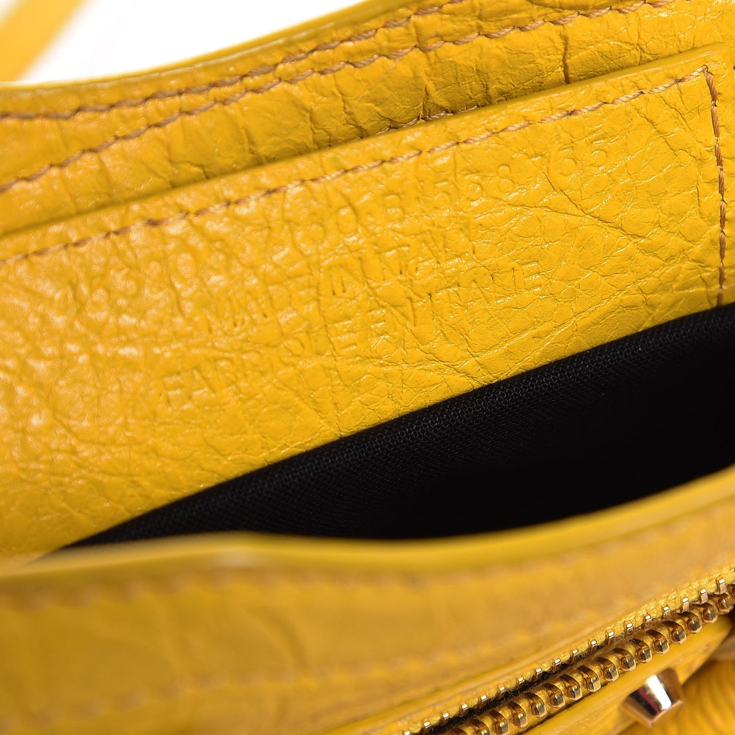 Agneau Classic Gold Hardware Nano City Jaune Epi