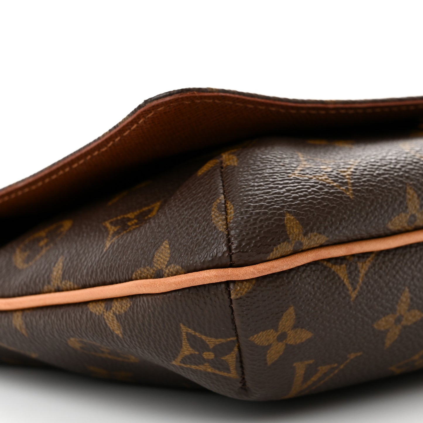 Monogram Musette Tango