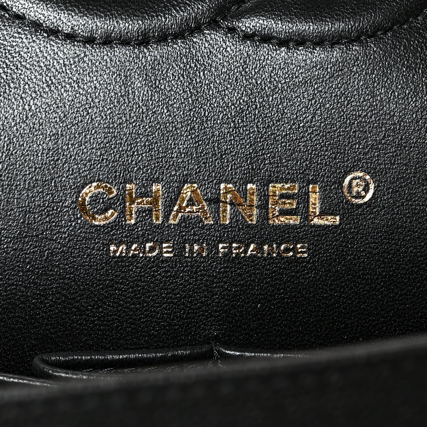 Caviar Chevron Quilted Medium Double Flap Black