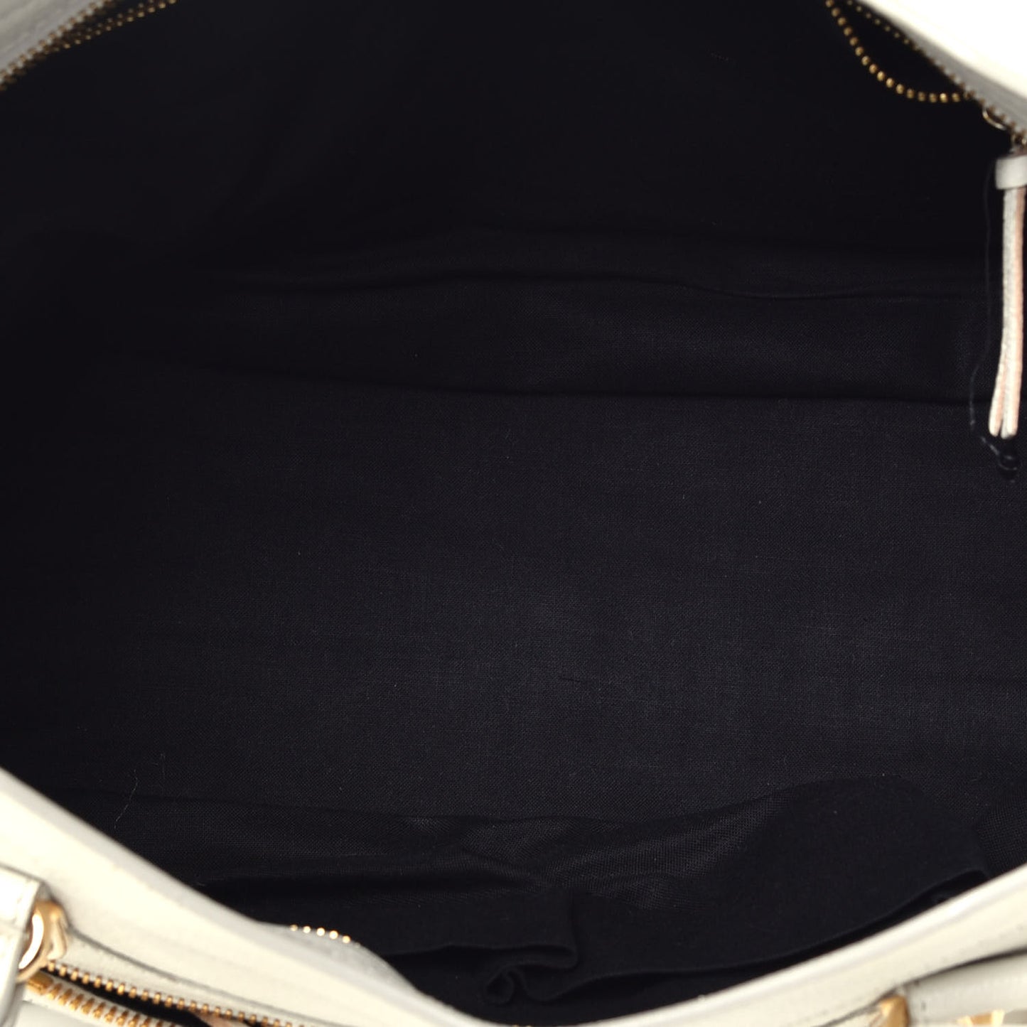 Chevre Gold Metallic Edge Hardware City White