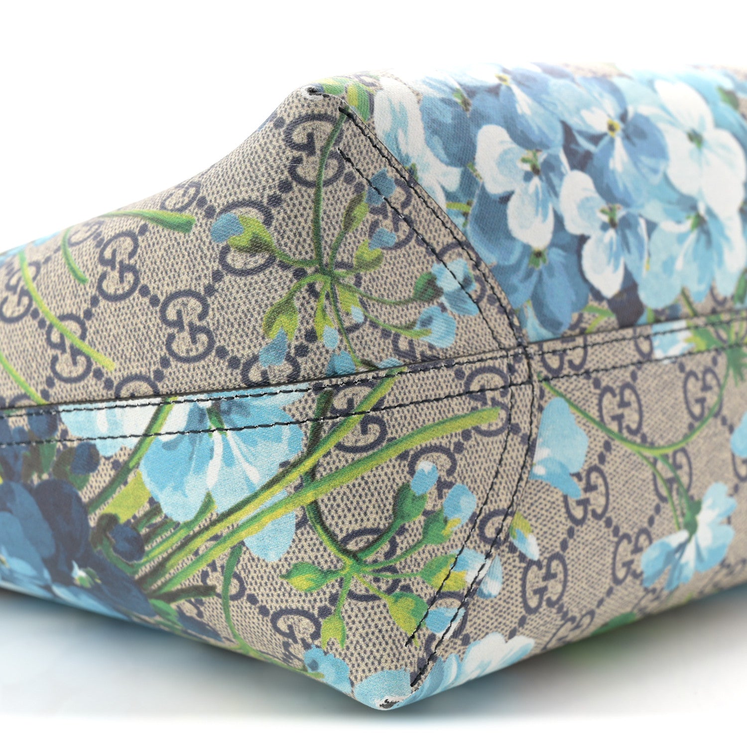 Gucci GG Supreme Monogram Blooms Medium Reversible Tote Beige Blue Navy Beige Blue Navy 8 of 9