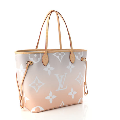 Louis Vuitton Monogram Giant By The Pool Neverfull MM Brume 3 of 10