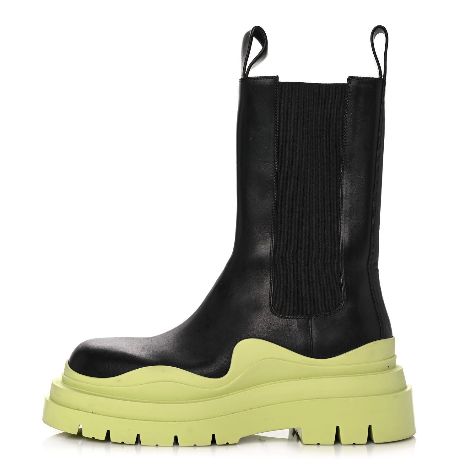 Bottega Veneta Calfskin The Tire Chelsea Boots 38.5 Black Seagrass 1 of 8