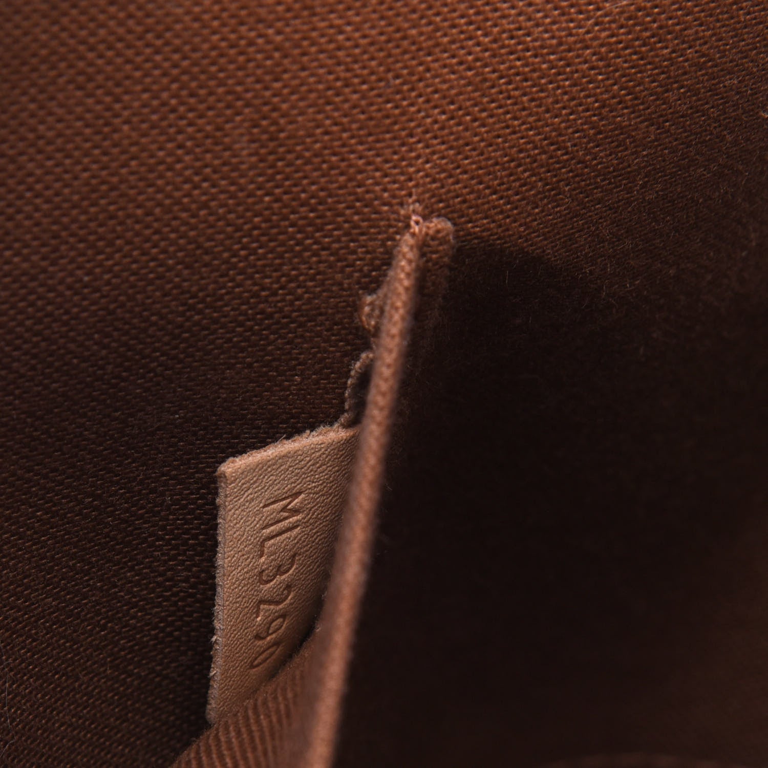 Louis Vuitton Monogram Alma BB 6 of 34