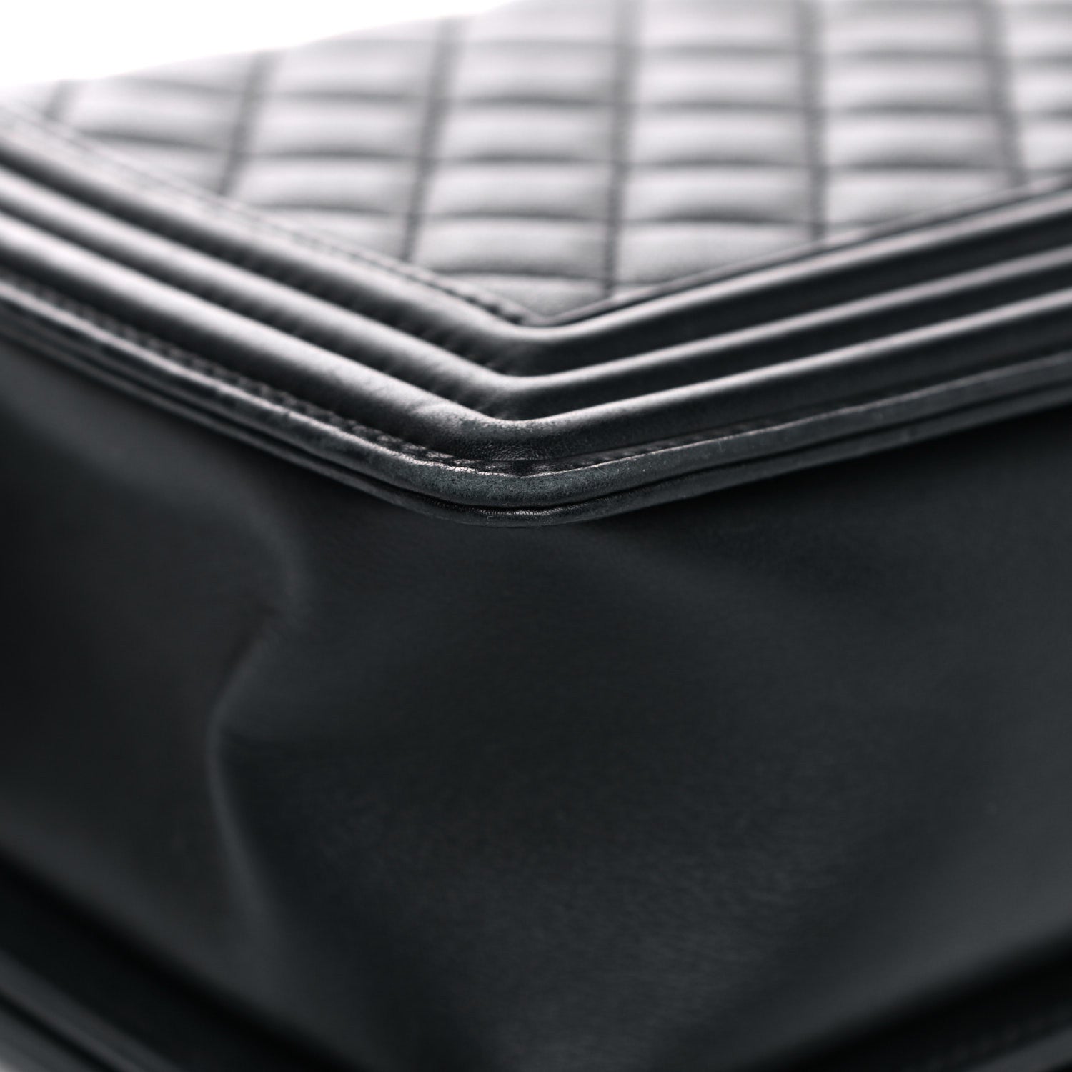 Chanel Calfskin Quilted New Medium Boy Flap Black 14 of 19