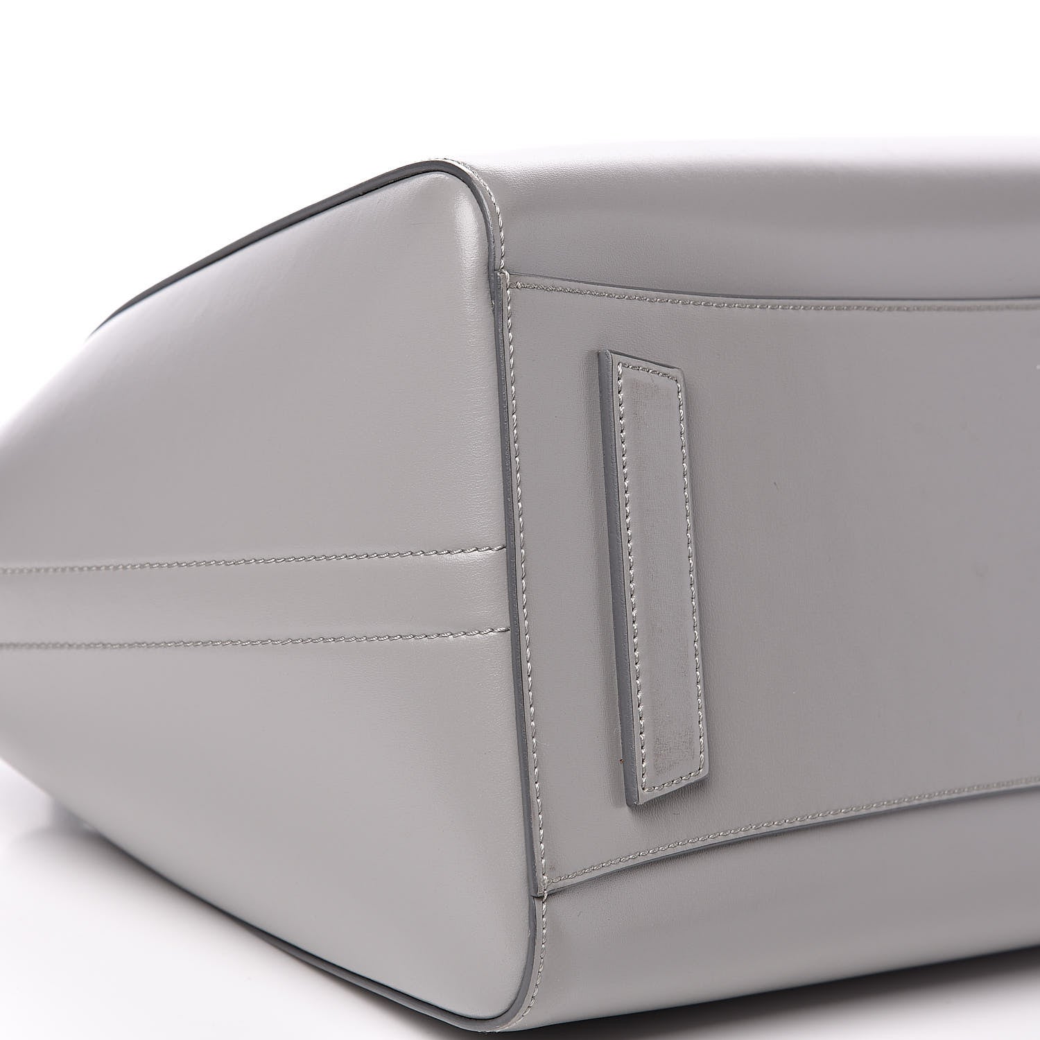 Givenchy Shiny Lord Calfskin Medium Antigona Pearl Grey 8 of 16