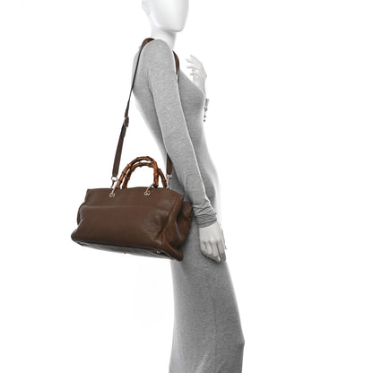 Gucci Pebbled Calfskin Medium Bamboo Shopper Tote Acero 2 of 17