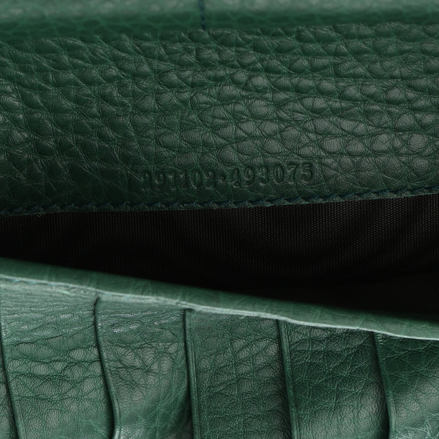 Pebbled Calfskin Soho Zip Around Wallet Green