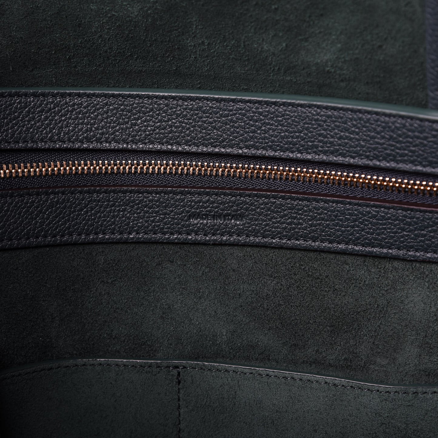 Soft Grained Calfskin Small Belt Cabas Phantom Amazone