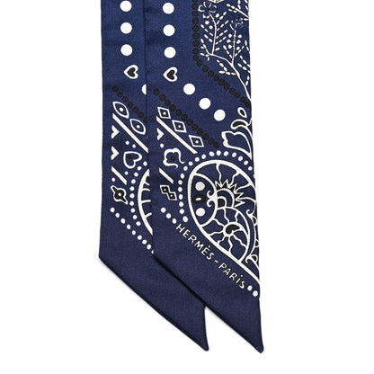 Hermes Silk Entre Ciel Et Mer Twilly Marine White Black 2 of 4