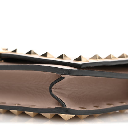Valentino Garavani Vitello Rockstud Flip Lock Wallet On Chain  Poudre 9 of 11