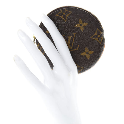 Louis Vuitton Monogram Round Coin Purse 2 of 9