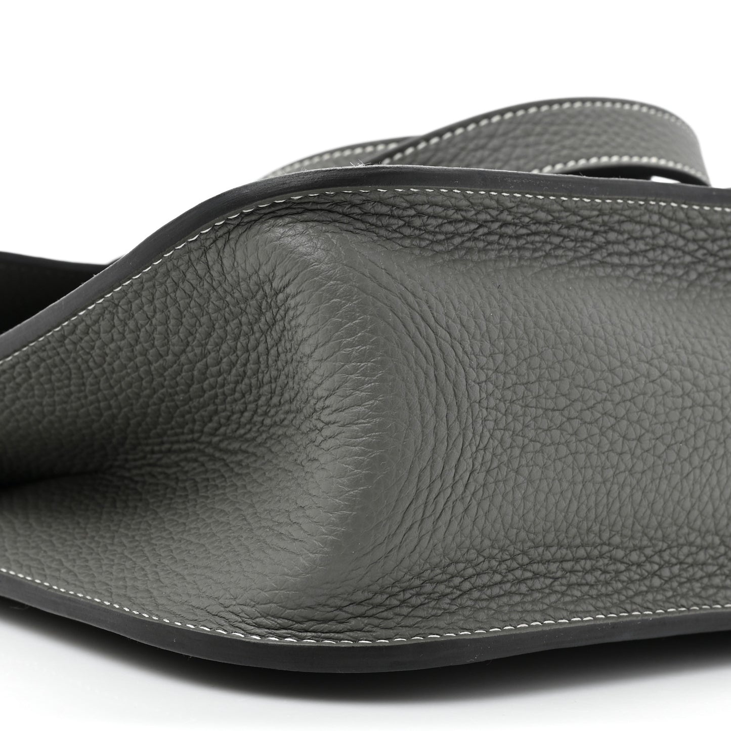 Taurillon Clemence Halzan 31 GM Gris Meyer