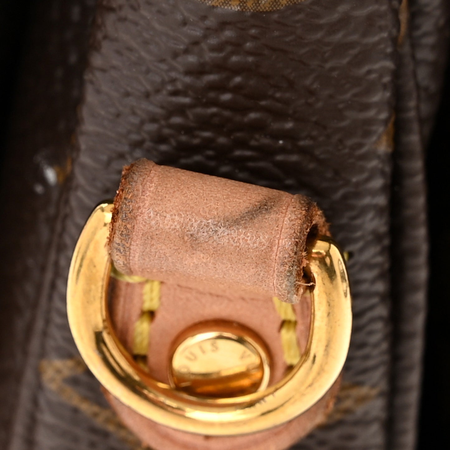 Monogram Pochette Metis