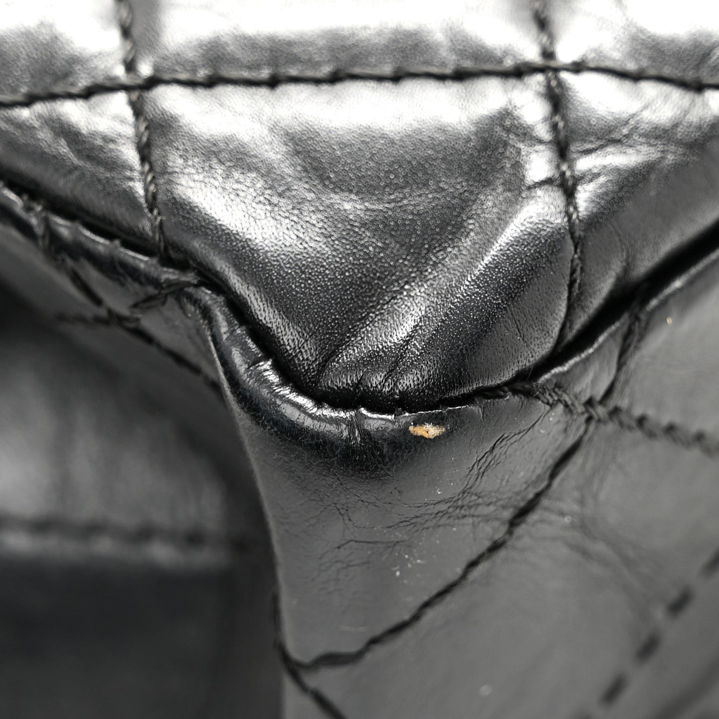 Aged Calfskin Quilted 2.55 Reissue 226 Flap Black