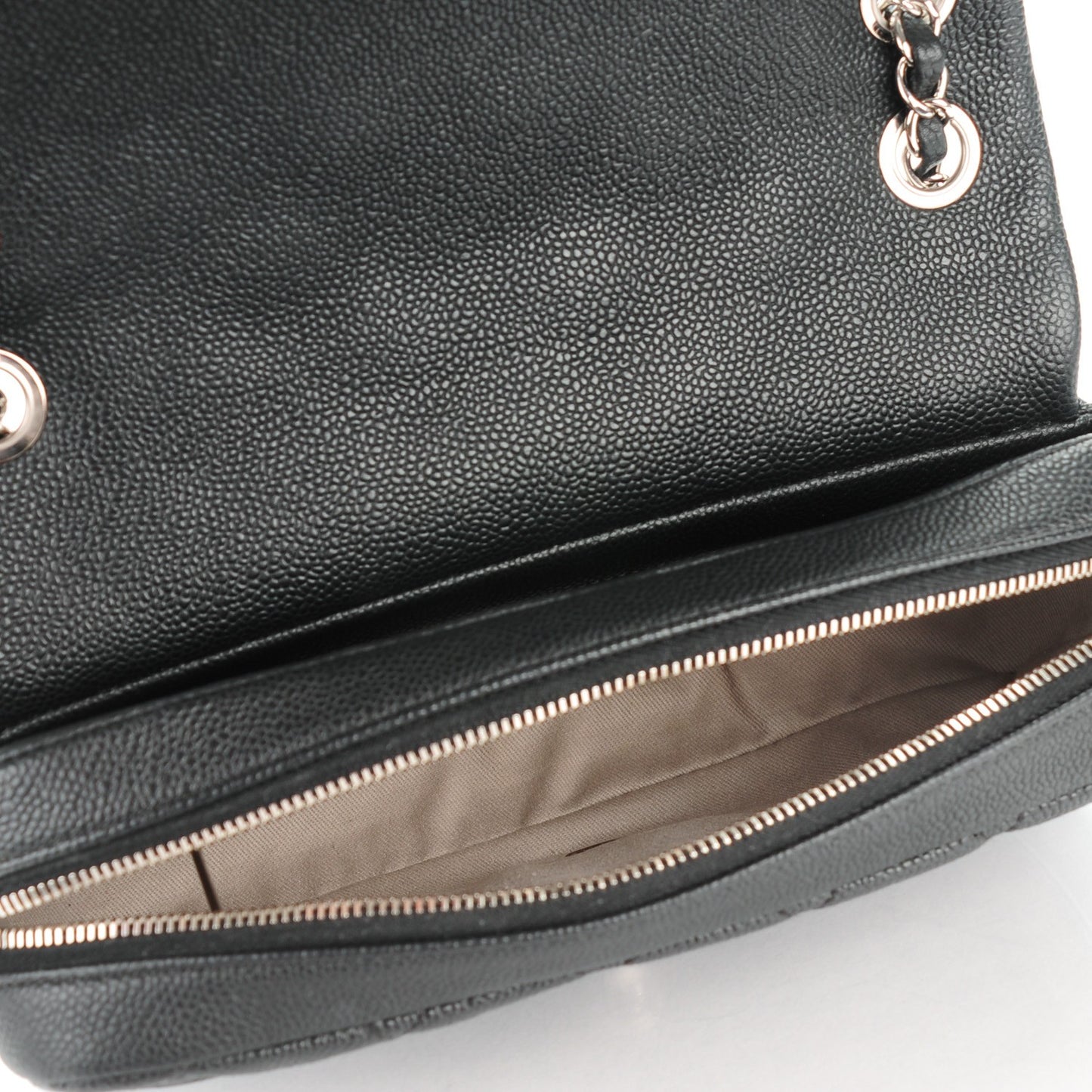 Caviar Quilted Medium Easy Flap Black