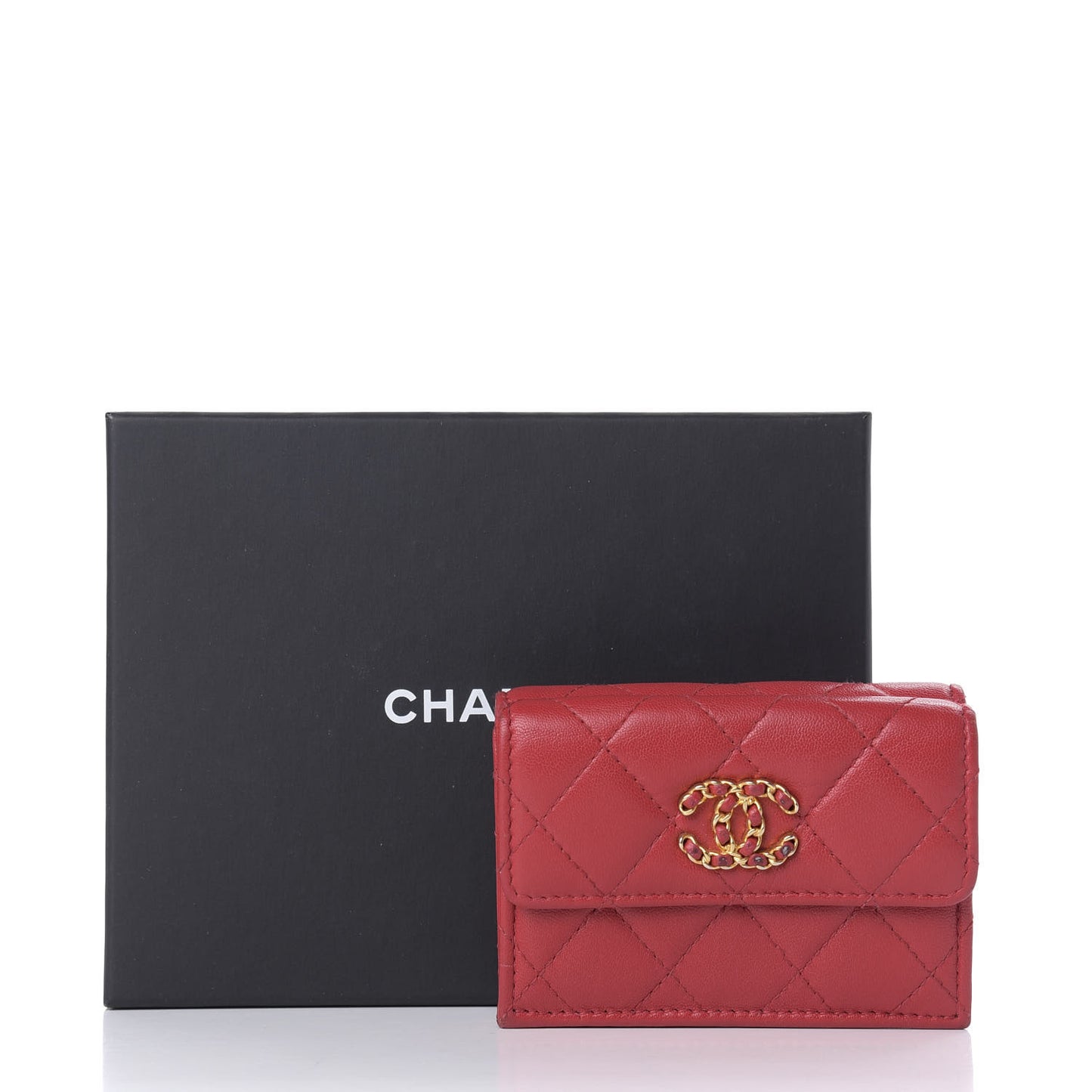 Lambskin Quilted Small 19 Flap Wallet Red
